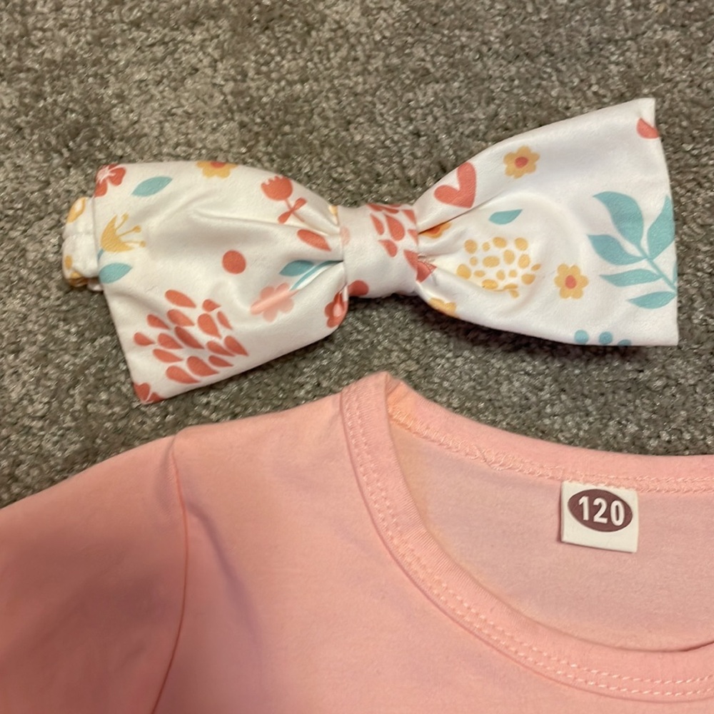 Pink Kids Matching Set with Bunny Print - Picture 2 of 6
